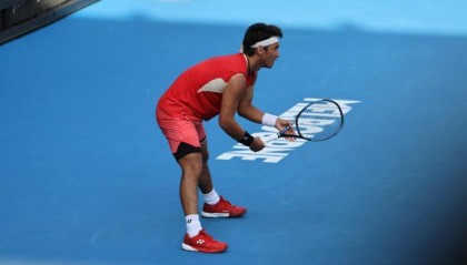 半岛体育-布云朝克特：当冲击者成了被冲击者