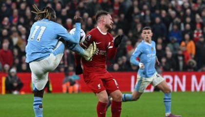 前名哨：利物浦本应补时获点 大家都看到那是点球